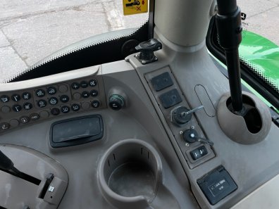 John Deere 6155R