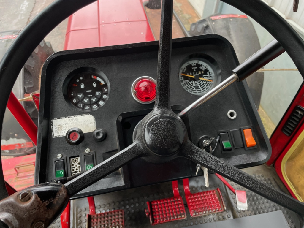 International 955XL