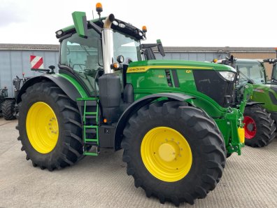 John Deere 6R 250