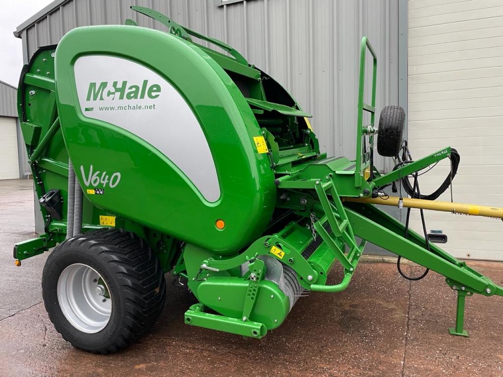 McHale V640 Variable belt baler