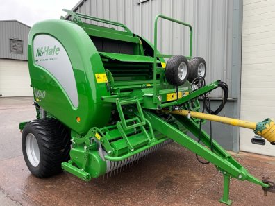 McHale V640 Variable belt baler