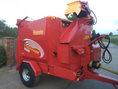 Teagle Tomahawk 8500 trailed straw chopper