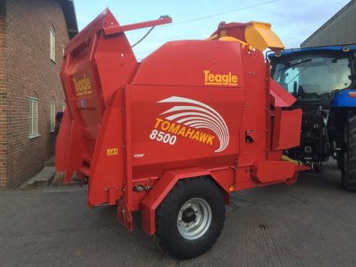 Teagle Tomahawk 8500 trailed straw chopper