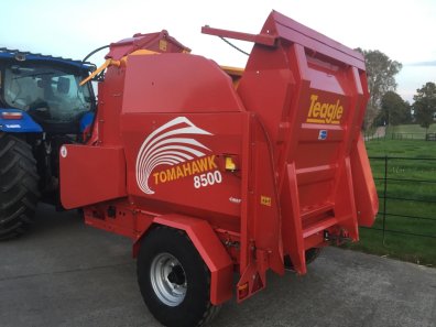 Teagle Tomahawk 8500 trailed straw chopper