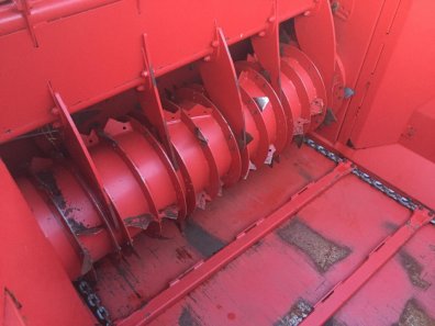 Teagle Tomahawk 8500 trailed straw chopper