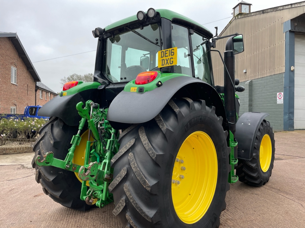 John Deere 6150M