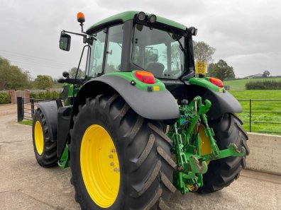 John Deere 6150M