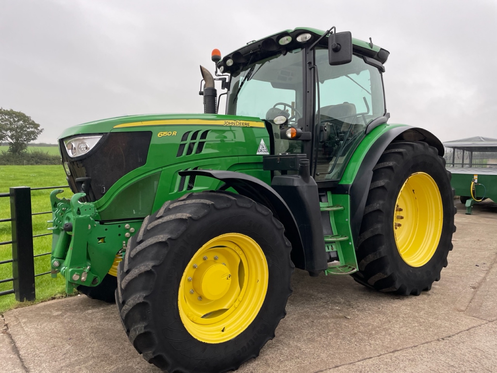 John Deere 6150R