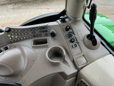 John Deere 6150R