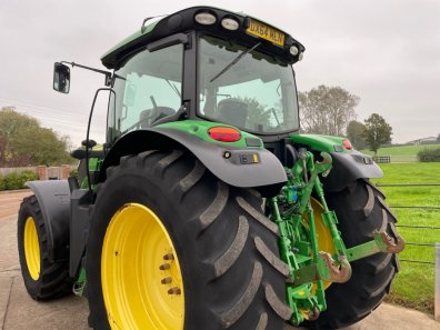John Deere 6150R