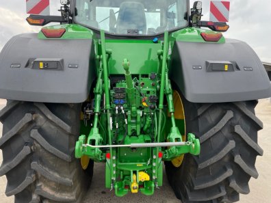 John Deere 7R 310