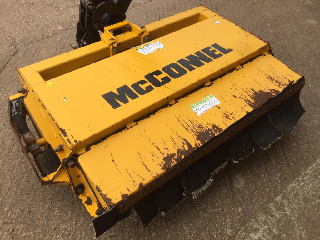 McConnel PA5455 hedge trimmer