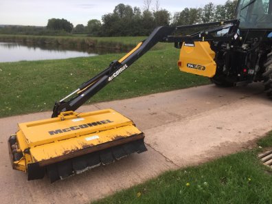 McConnel PA5455 hedge trimmer