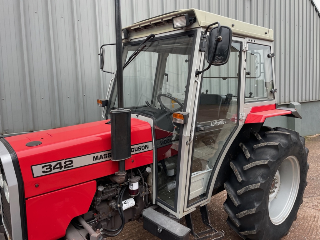 Massey Ferguson 342