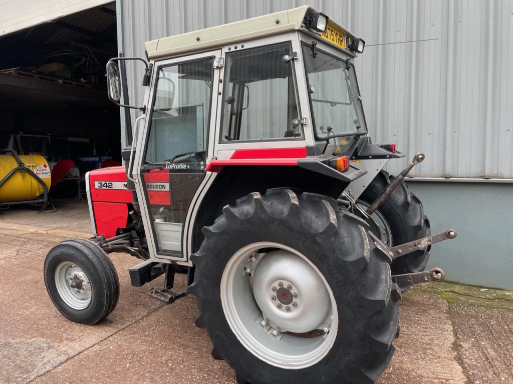 Massey Ferguson 342
