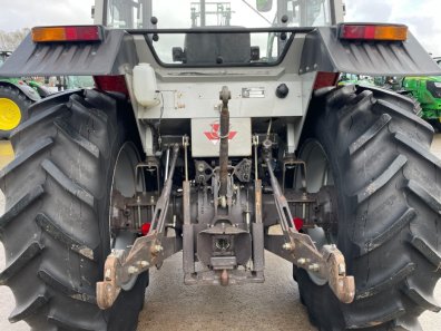 Massey Ferguson 390