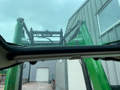 John Deere 6120M