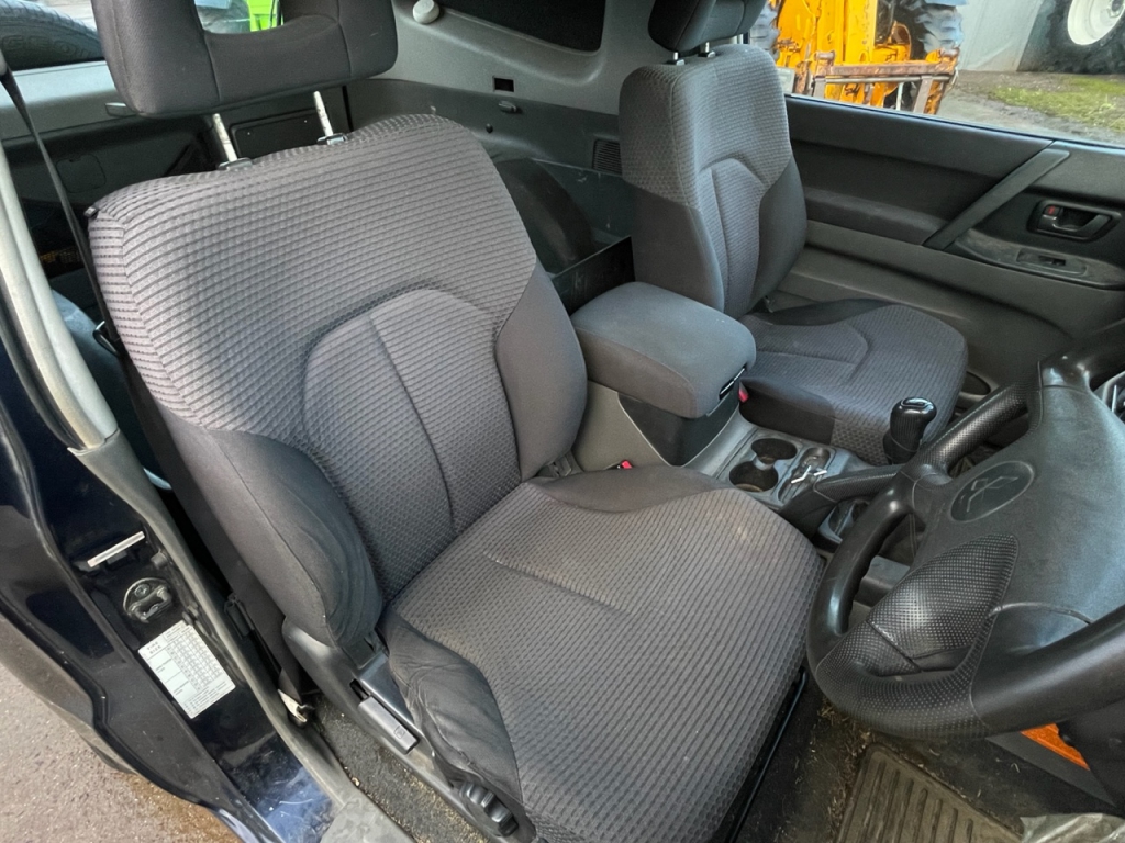 Mitsubishi Shogun Commercial 3.2 Diesel