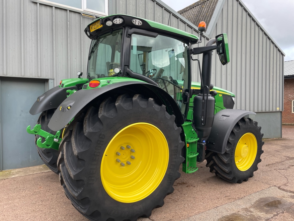 John Deere 6R 185
