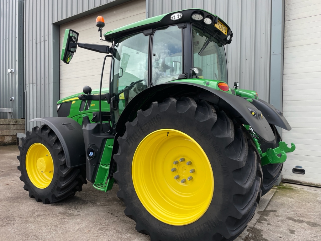 John Deere 6R 185