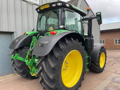 John Deere 6R 185