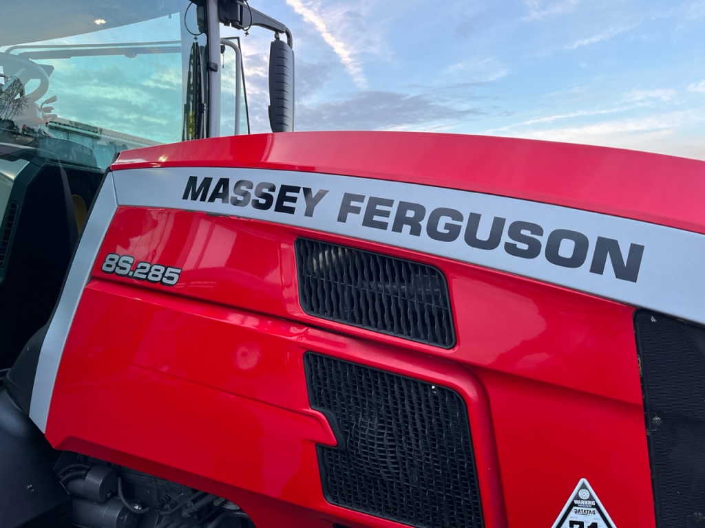 Massey Ferguson 8S.285 Exclusive