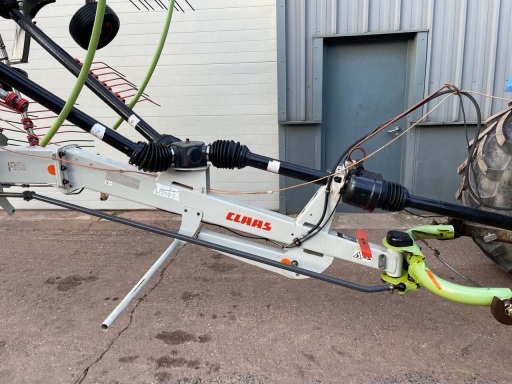Claas Liner 2600 twin rotor rake