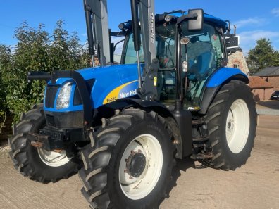 New Holland T6030 Plus
