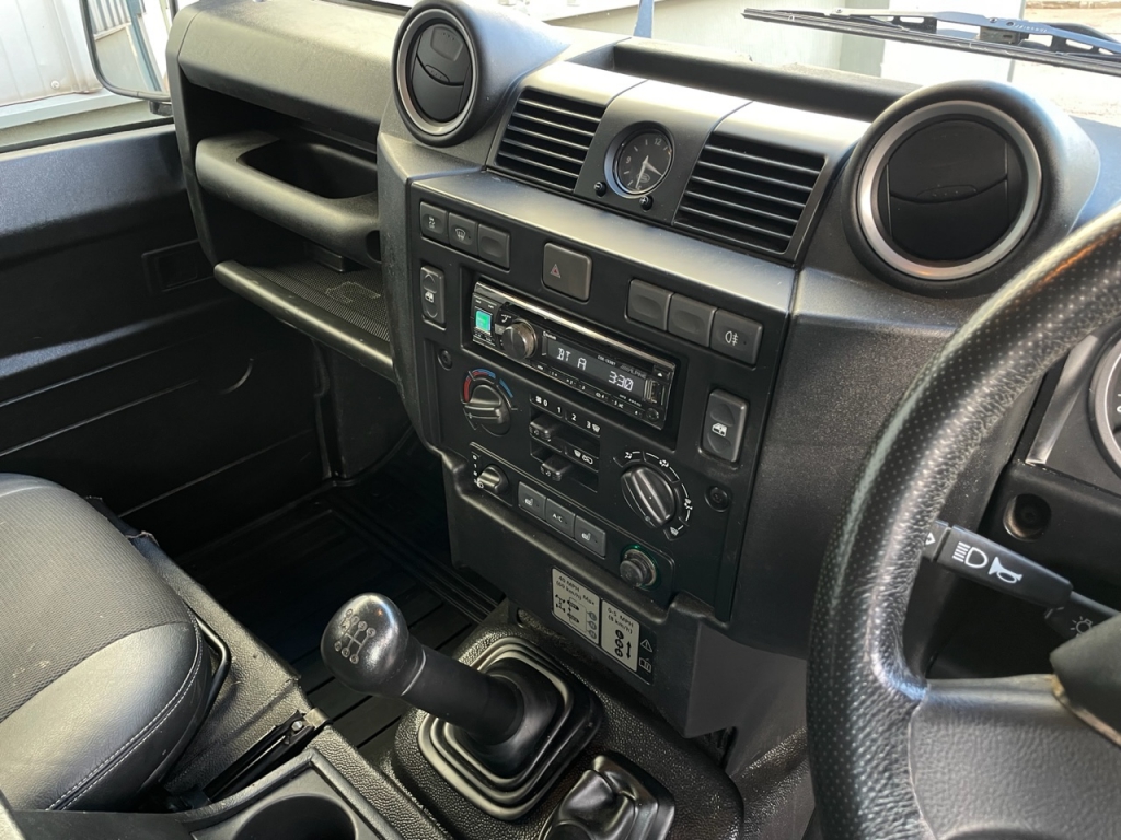 Land Rover Defender 110 XS pickup 2.2 TDCi
