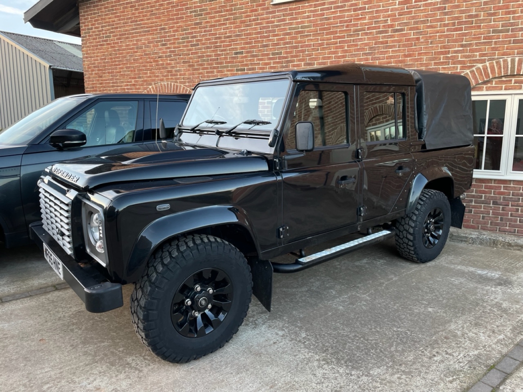 Land Rover Defender 110 XS pickup 2.2 TDCi