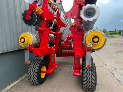 Vaderstad Carrier 650