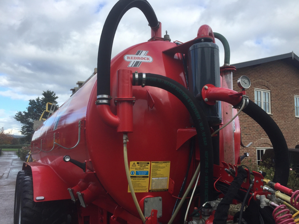 Redrock 3500 gallon tanker
