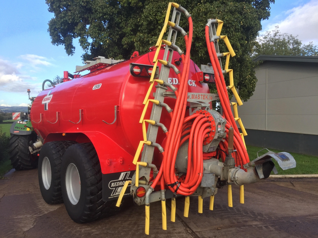 Redrock 3500 gallon tanker