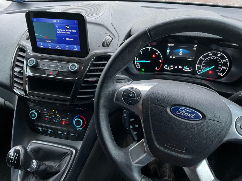 Ford Transit Connect 240 Limited van - 1.5 diesel 120hp
