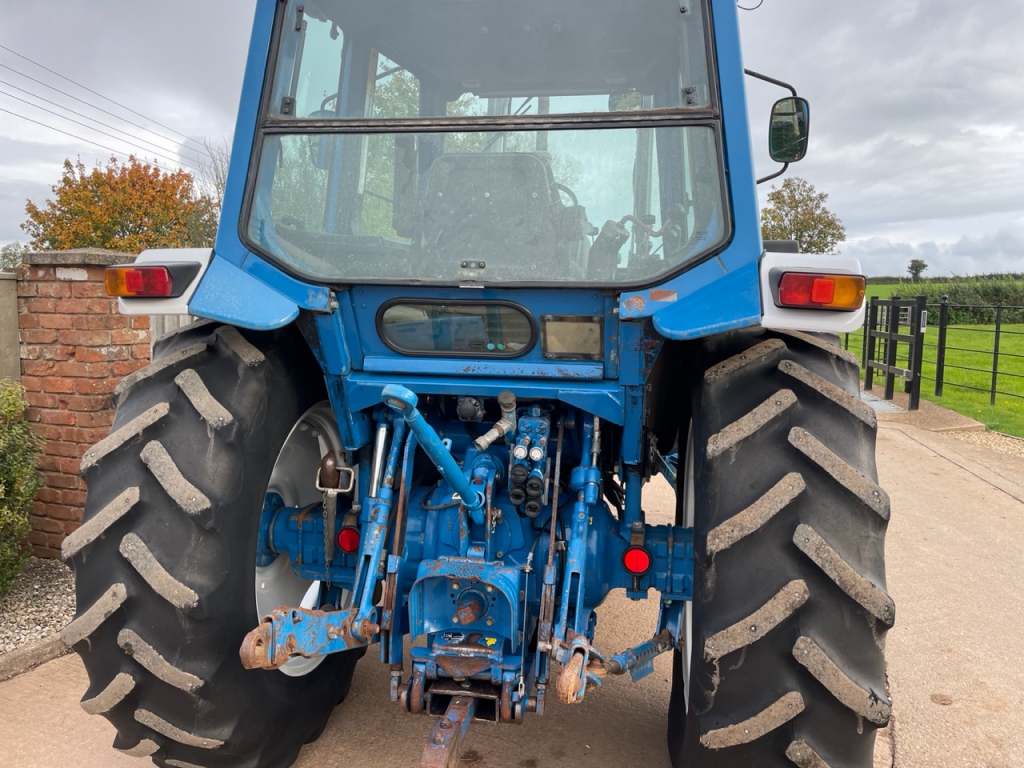 Ford 5610 II