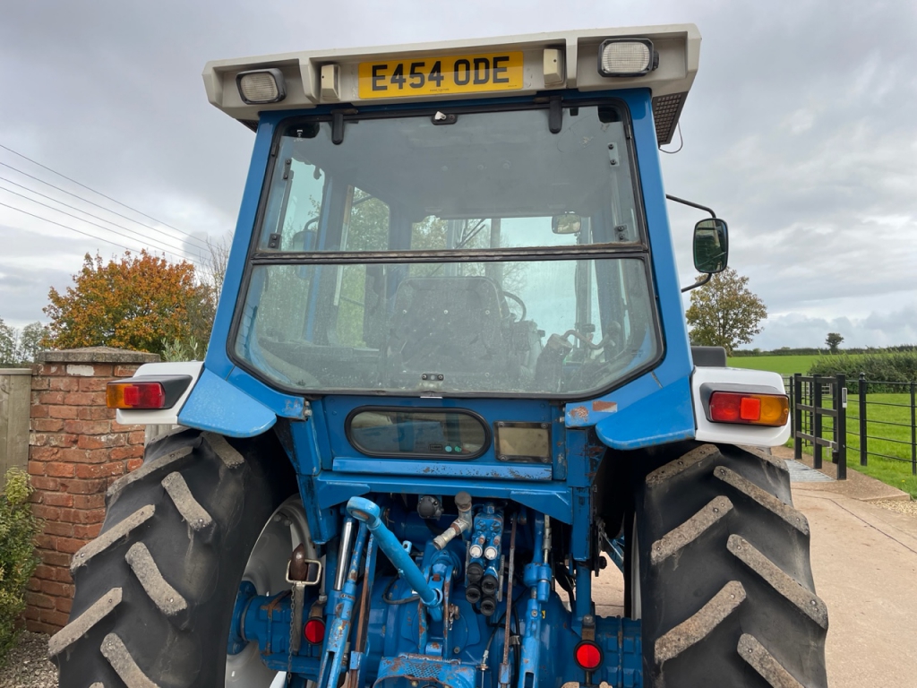 Ford 5610 II