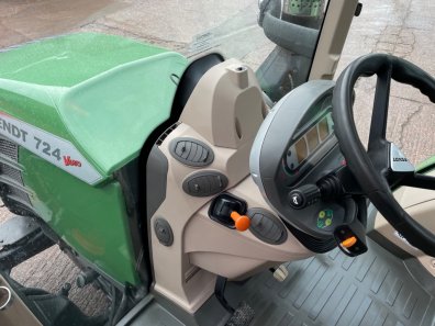 Fendt 724 Profi-Plus
