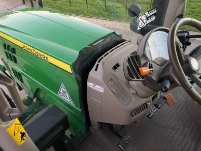 John Deere 6155R