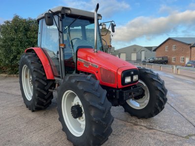 Massey Ferguson 4255