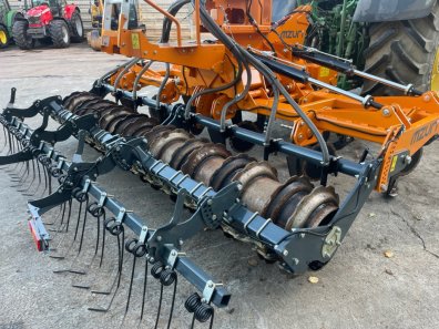 Mzuri Rehab 4 Metre subsoiler