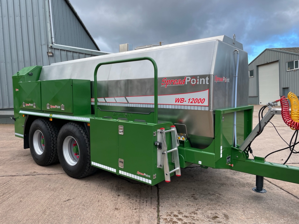 WB-12,000 Litre spray bowser