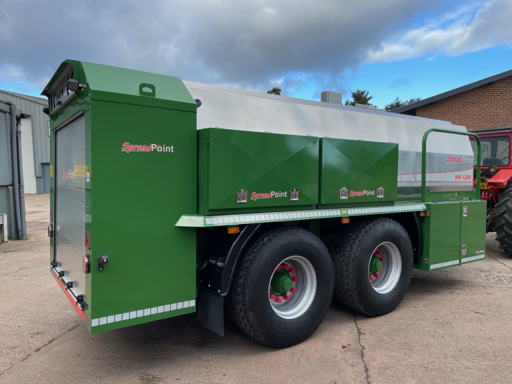 WB-12,000 Litre spray bowser