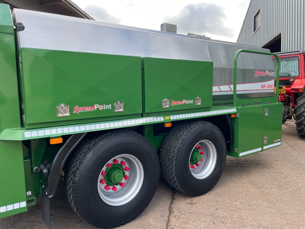 WB-12,000 Litre spray bowser