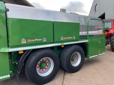 WB-12,000 Litre spray bowser