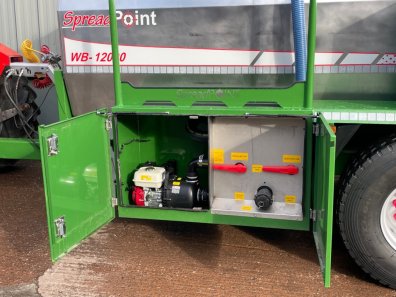 WB-12,000 Litre spray bowser