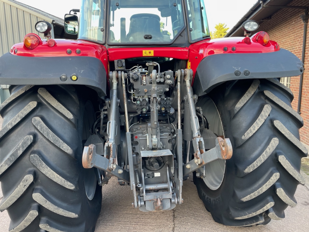 Massey Ferguson 7626 Efficent