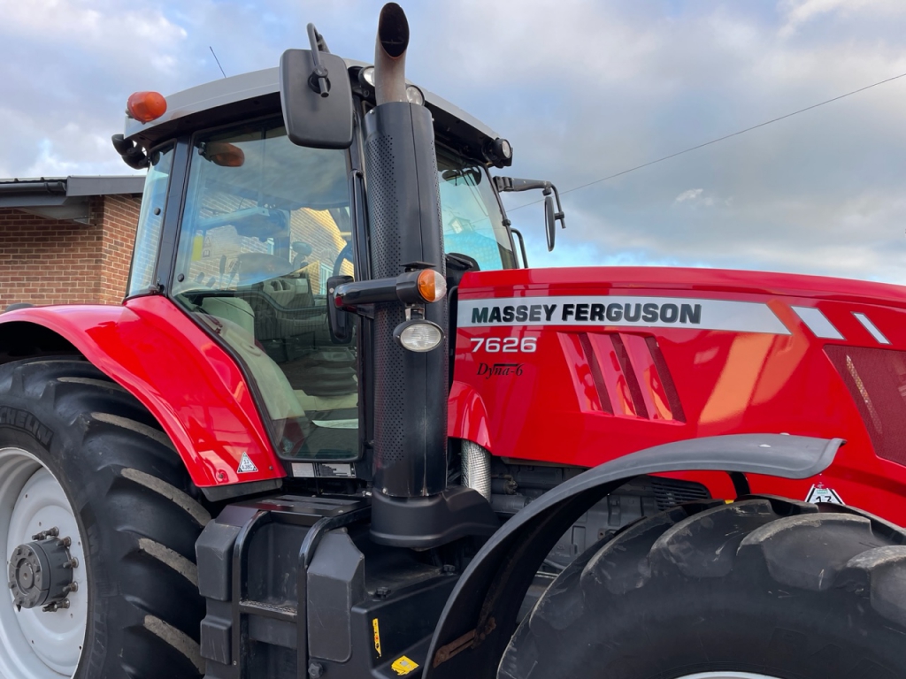 Massey Ferguson 7626 Efficent