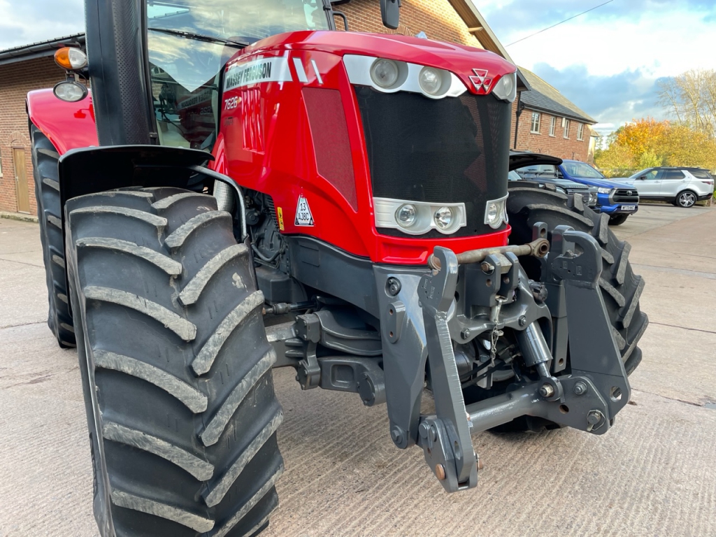 Massey Ferguson 7626 Efficent