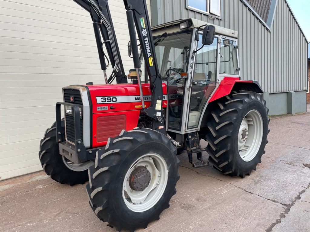 Massey Ferguson 390 Hi-Line +