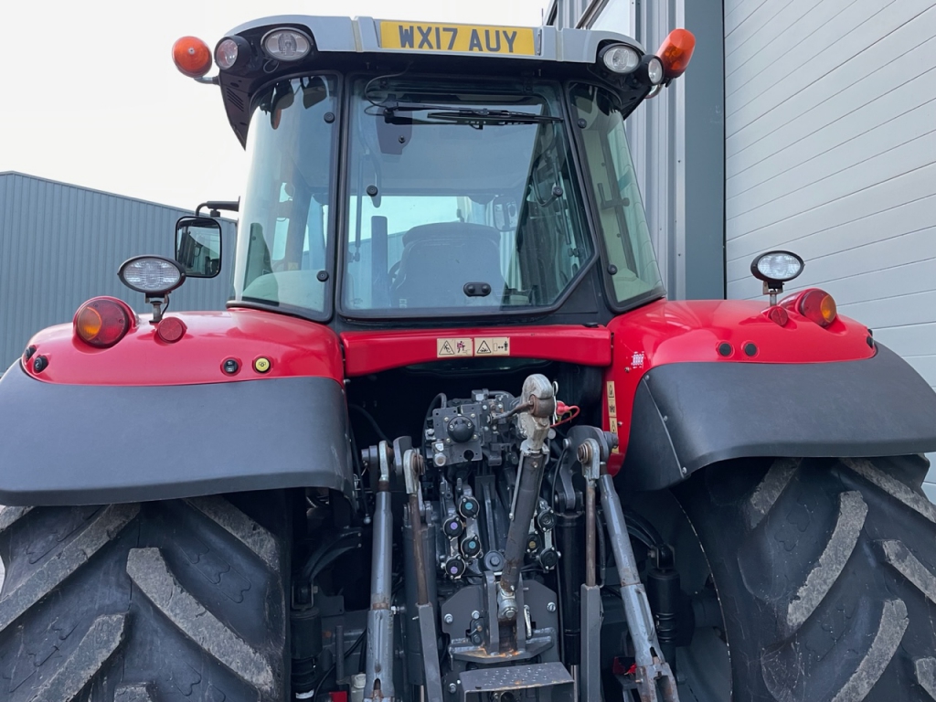 Massey Ferguson 7718 Efficient